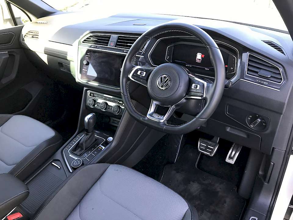 VW Tiguan R-Line 4Motion 2.0 TDi 150 HP DSG