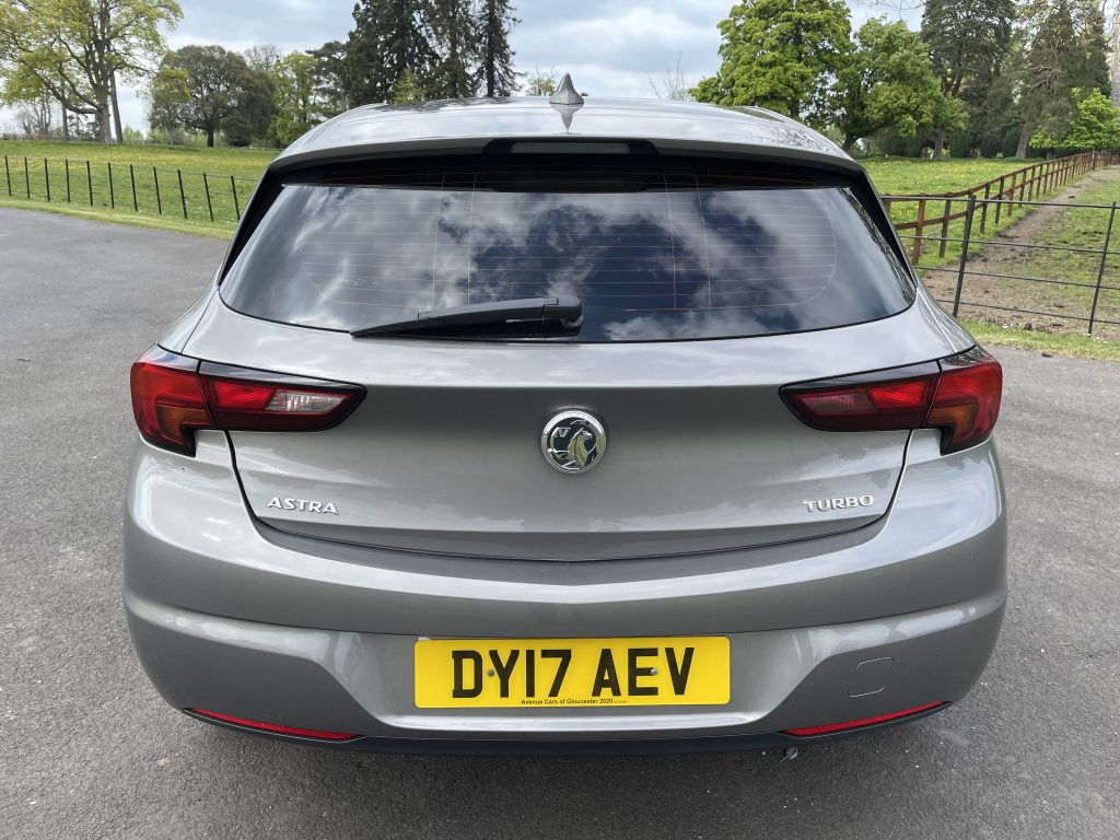 Vauxhall Astra 1.4i Turbo Elite Nav Hatchback 5dr Petrol Euro 6 (150 ps)