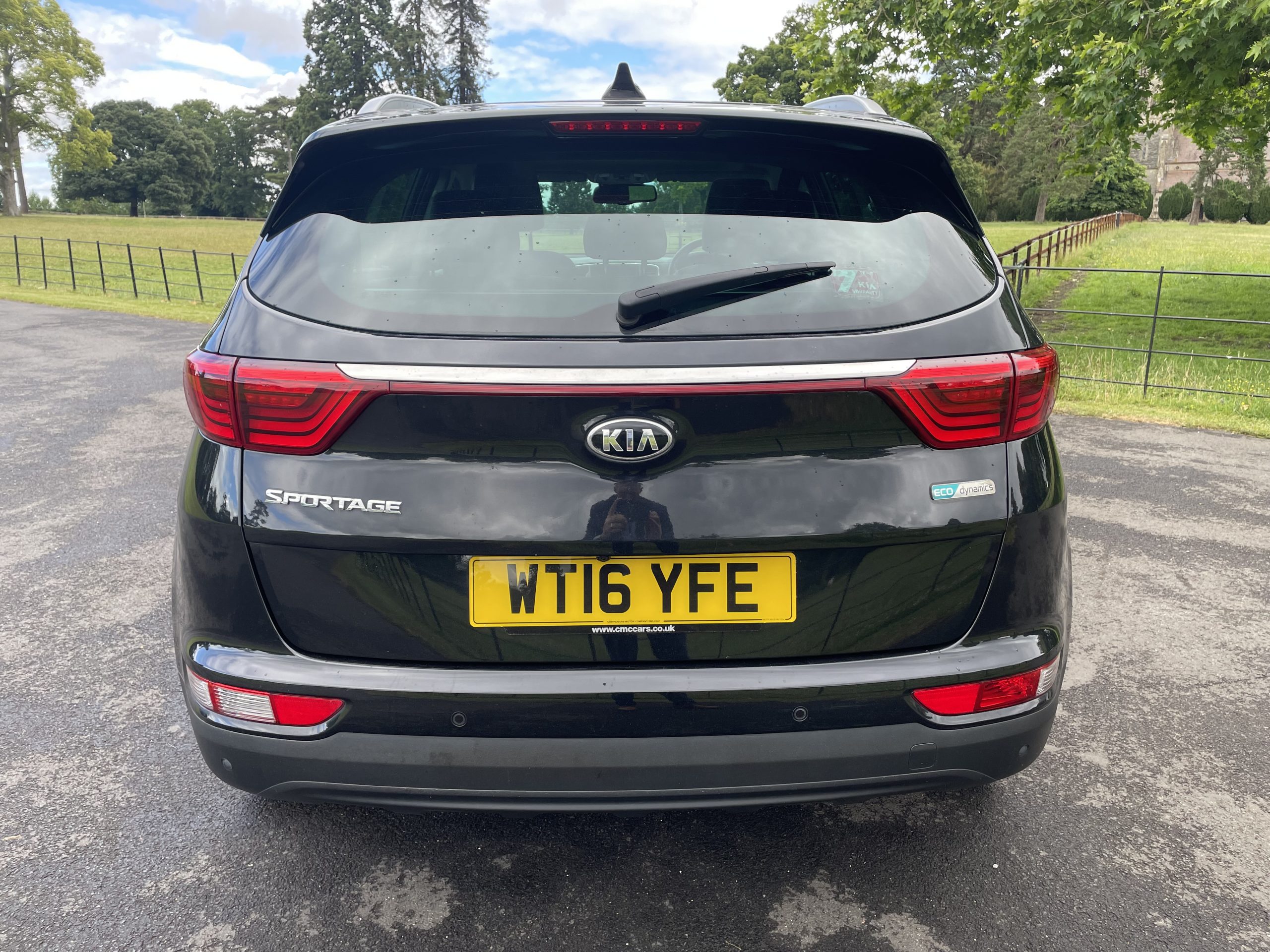 Kia Sportage 1.7 CRDi 4 SUV 5dr Diesel Euro 6 (s/s) (114 bhp) – Avenue Cars