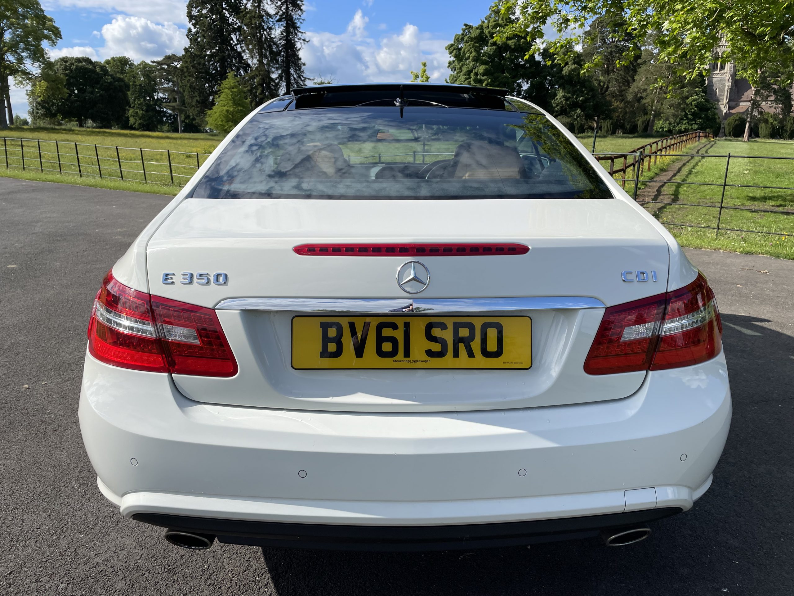 Mercedes Benz E Class 30 E350 Cdi V6 Blueefficiency Sport Coupe 2dr