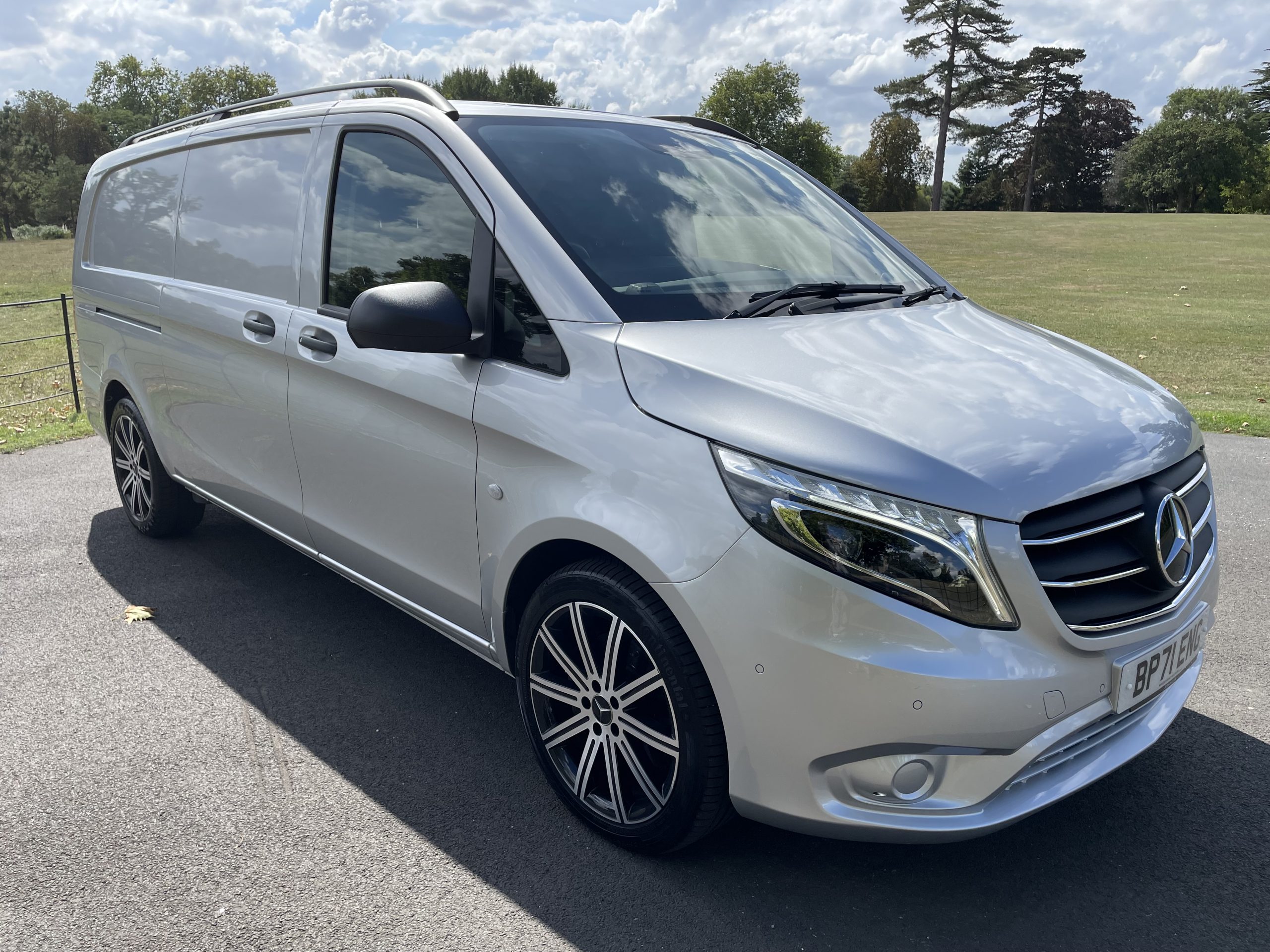 2.0 119 CDI Premium G-Tronic RWD L2 Euro 6 (s/s) 5dr (LWB) - Midlands Truck  & Van