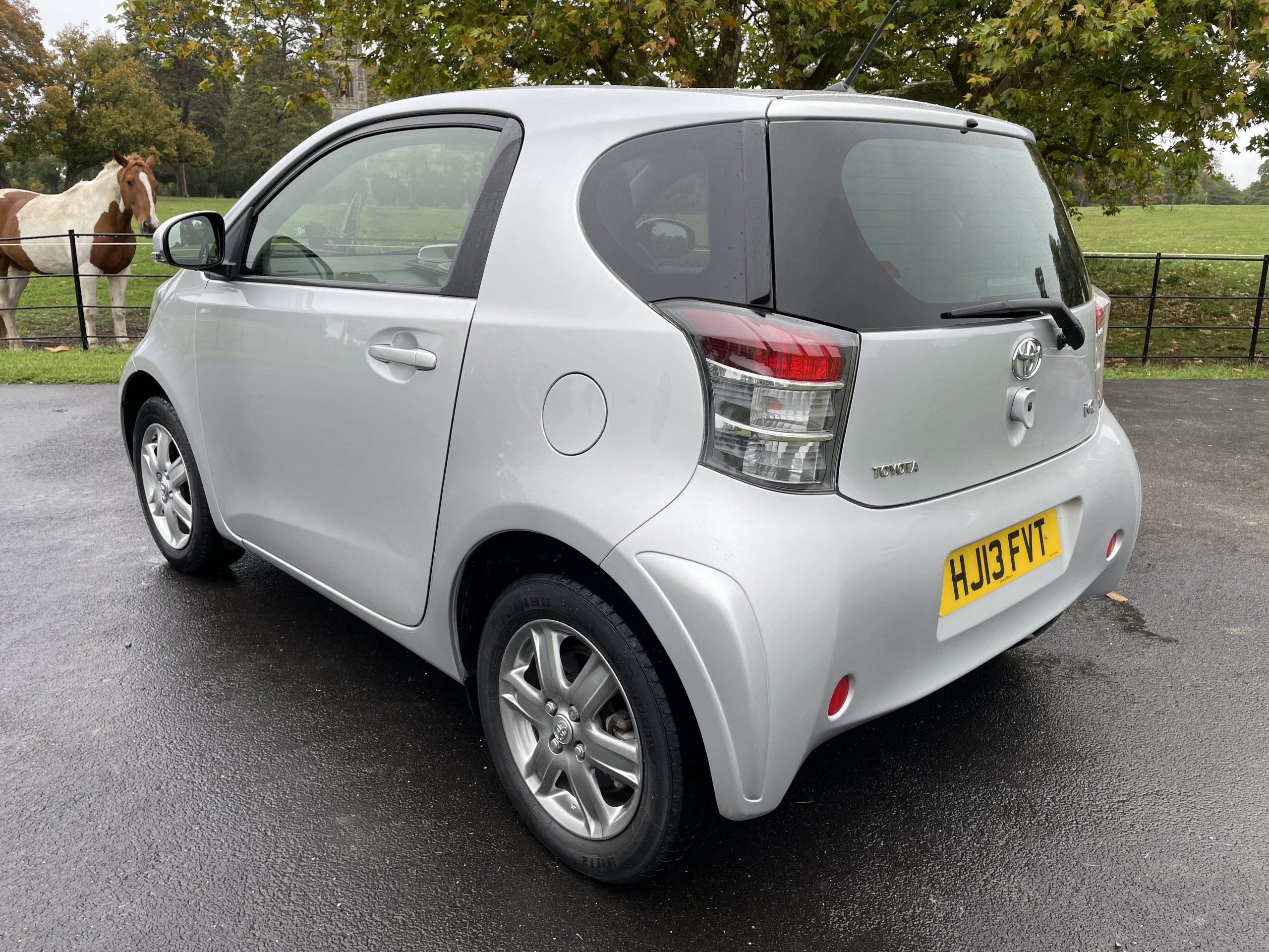 Toyota Iq Vvt I Hatchback Dr Petrol Multidrive Euro Ps