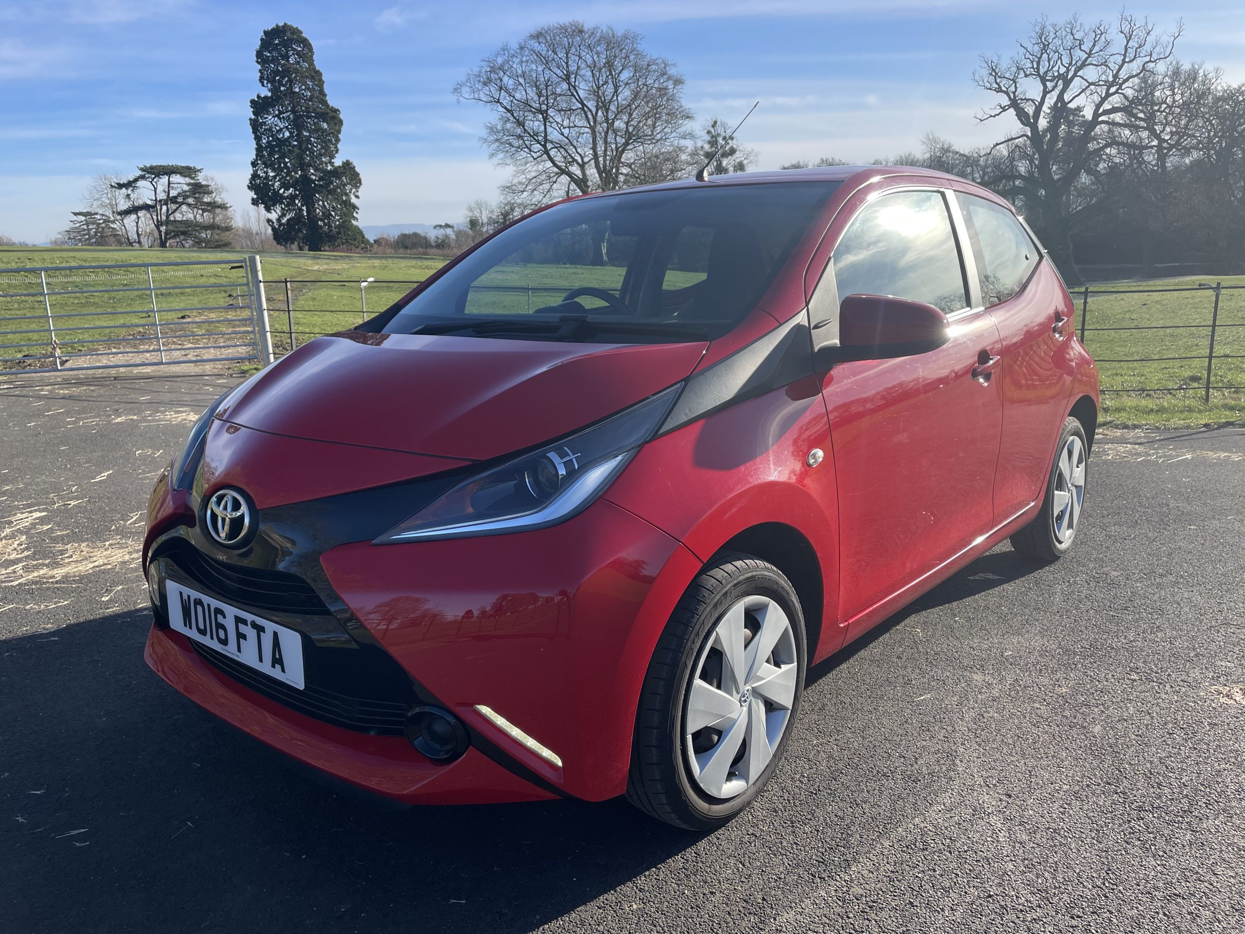 Toyota Aygo Vvt I X Play Hatchback Dr Petrol Manual Euro Ps