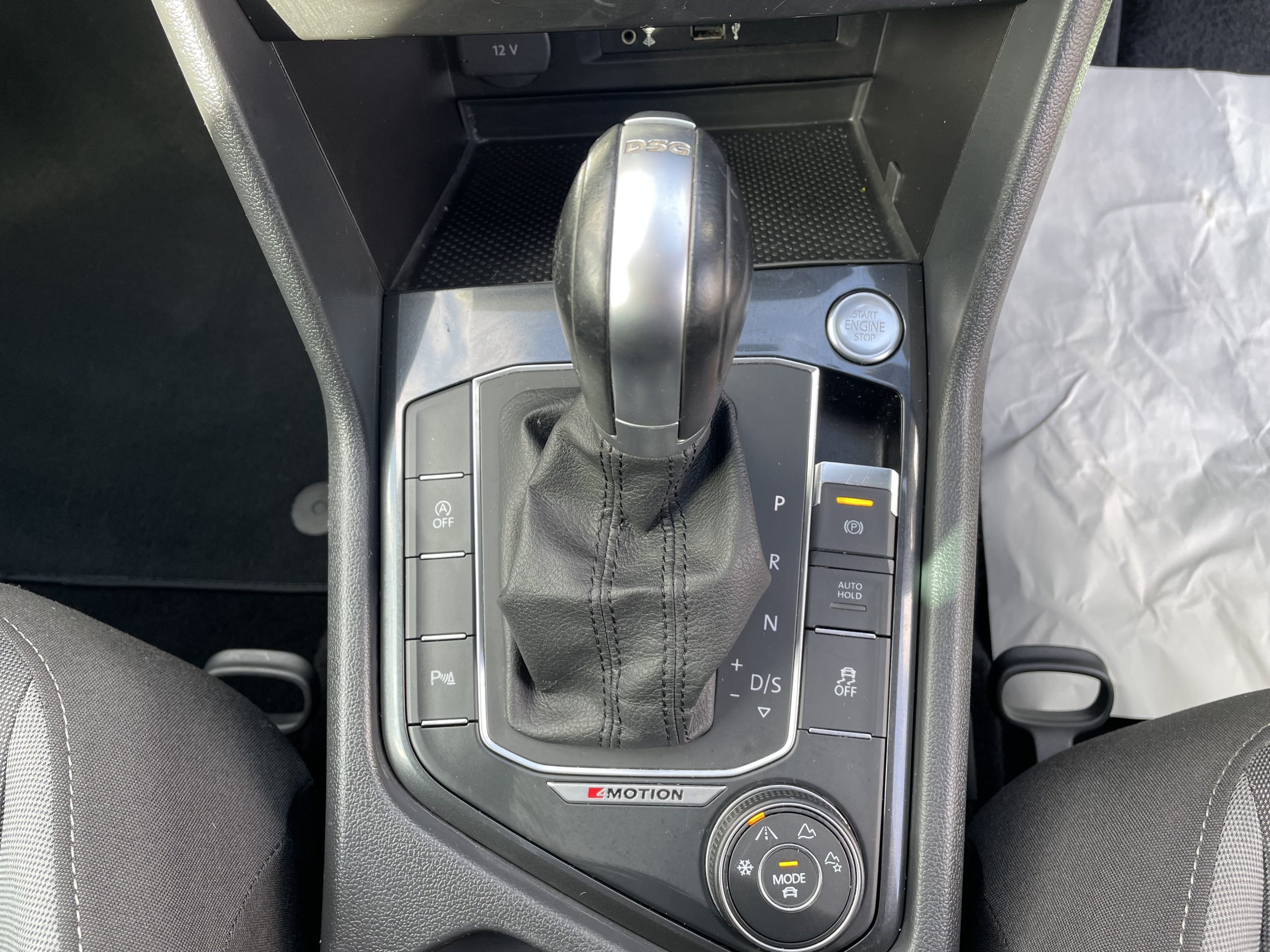 SXCY Kompatibel mit VW Tiguan 2 2017-2023 Mittelkonsole