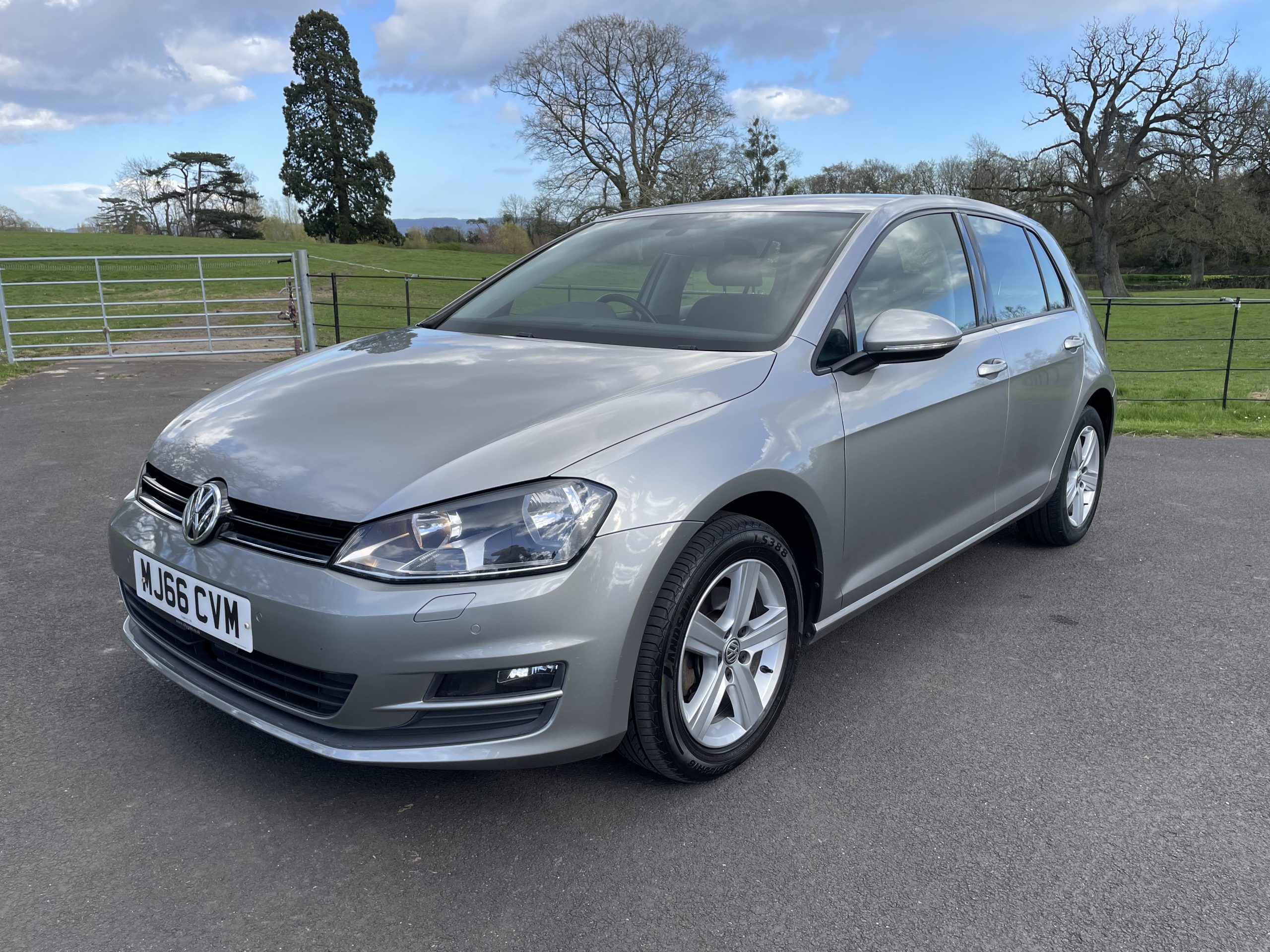 Volkswagen Golf 2.0 TDI BlueMotion Tech Match Edition Hatchback 5dr ...