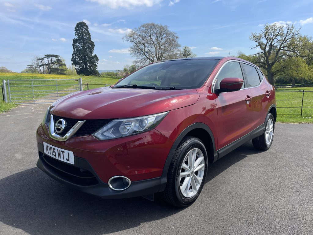 Nissan Qashqai 1.5 dCi Acenta+ SUV 5dr Diesel Manual 2WD Euro 5 (s/s) (110 ps)
