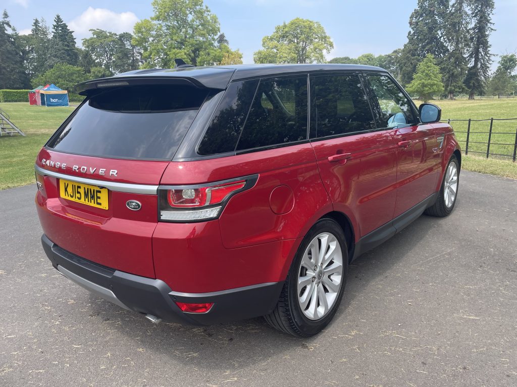 Land Rover Range Rover Sport 3.0 SD V6 HSE SUV 5dr Diesel Auto 4WD Euro 6 (s/s) (306 ps)