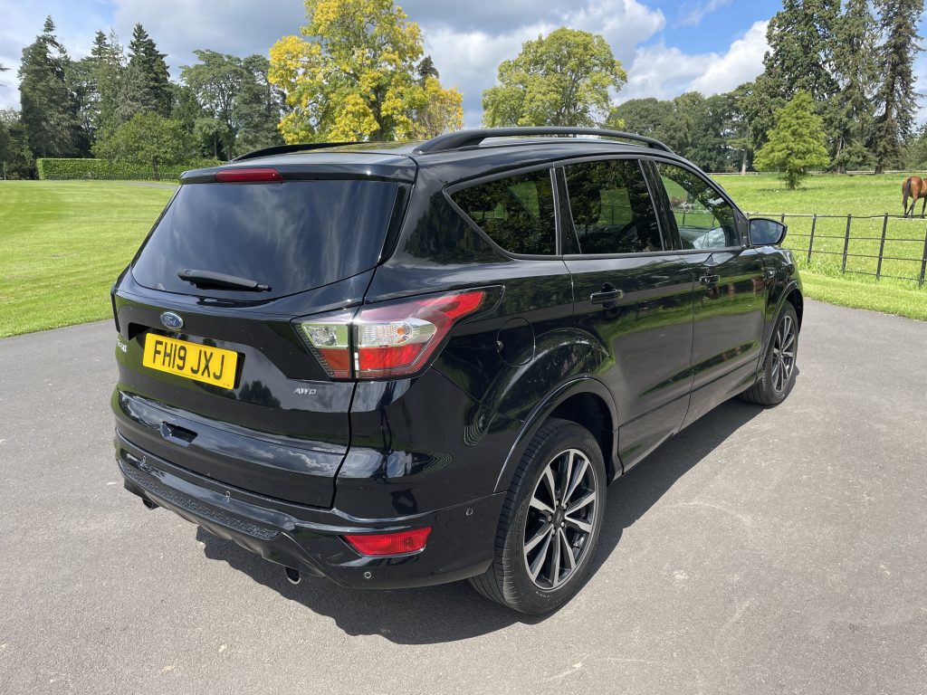 Ford Kuga 1.5T EcoBoost ST-Line SUV 5dr Petrol Auto AWD Euro 6 (s/s) (176 ps)