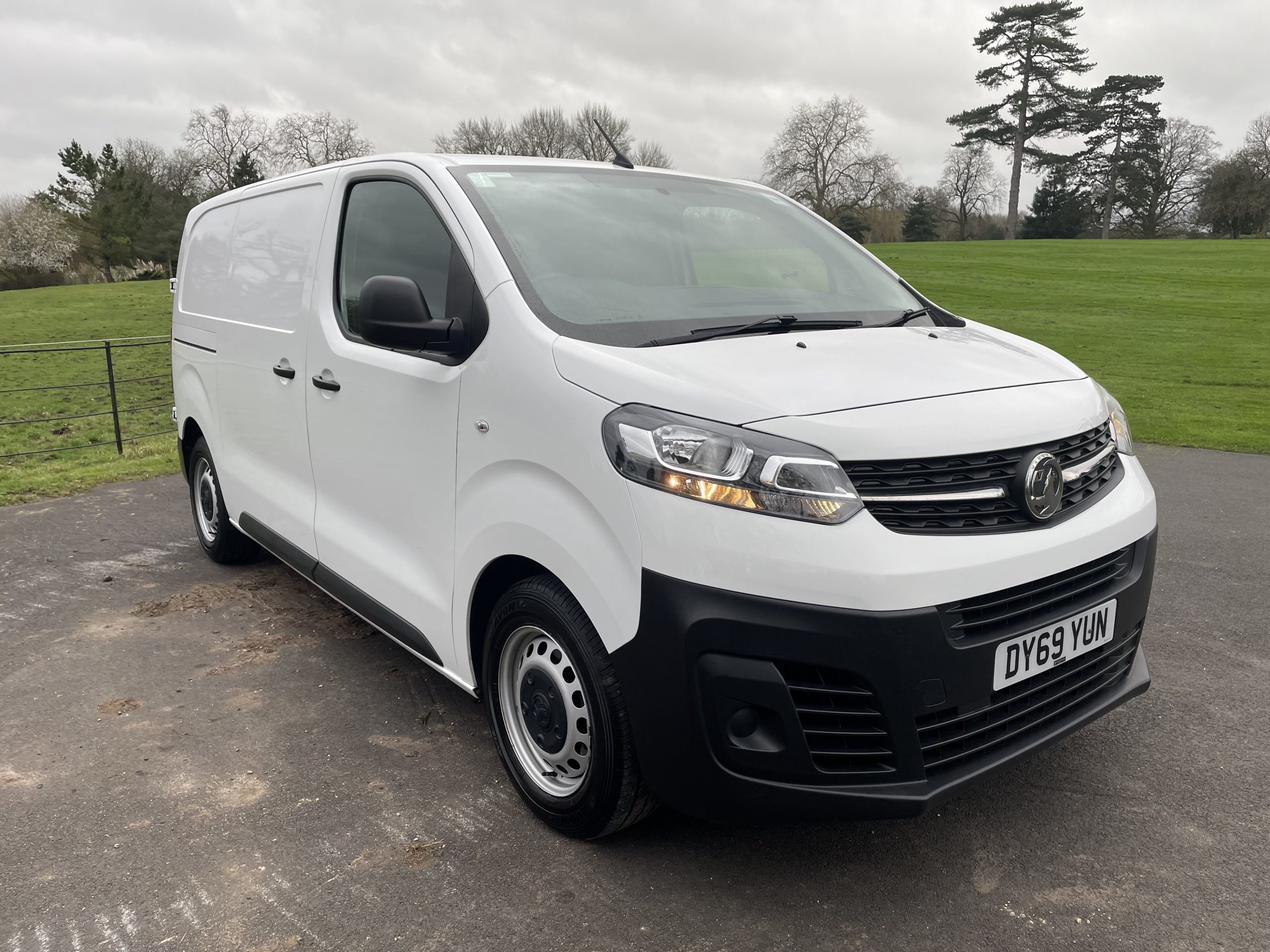 Vauxhall Vivaro 1.5 Turbo D 2700 Edition Panel Van 5dr Diesel Manual L1 ...