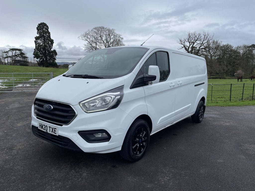 Ford Transit Custom 2.0 300 EcoBlue Limited Panel Van 5dr Diesel Manual L1 H2 Euro 6 (s/s) (130 ps)