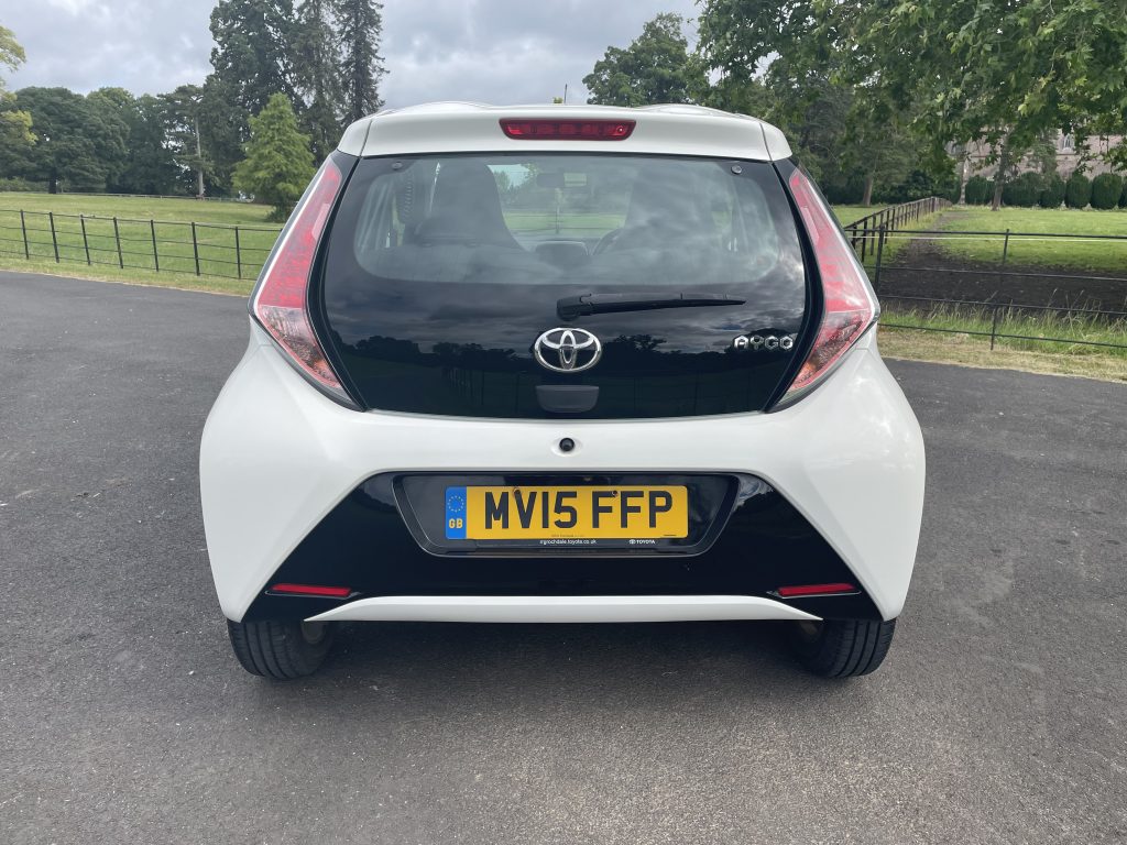 Toyota AYGO 1.0 VVT-i x-pression x-wave 5dr Petrol Manual Euro 5 Euro 5 (68 ps)