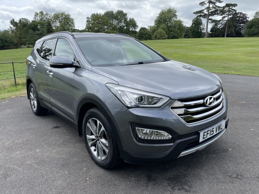 Hyundai Santa Fe 2.2 CRDi Premium SUV 5dr Diesel Manual 4WD Euro 5 (5 seat) (194 bhp)