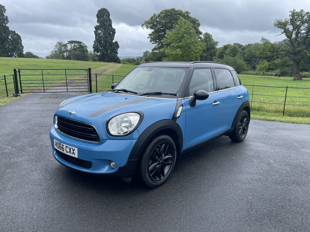 MINI Countryman 1.6 Cooper D SUV 5dr Diesel Manual Euro 5 (s/s) (112 ps)