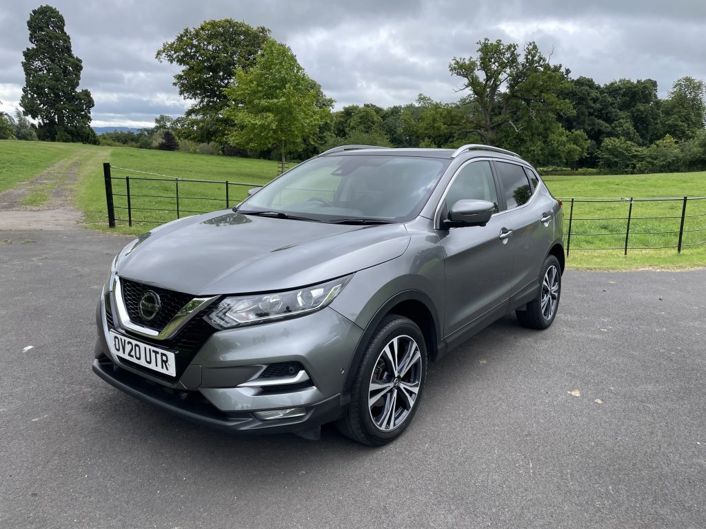 Nissan Qashqai 1.3 DIG-T N-Connecta SUV 5dr Petrol Manual Euro 6 (s/s) (140 ps)