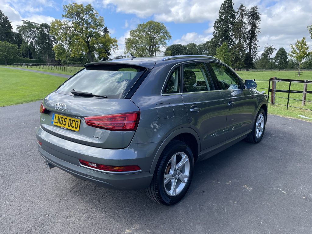 Audi Q3 2.0 TDI SE SUV 5dr Diesel S Tronic quattro Euro 6 (s/s) (184 ps)