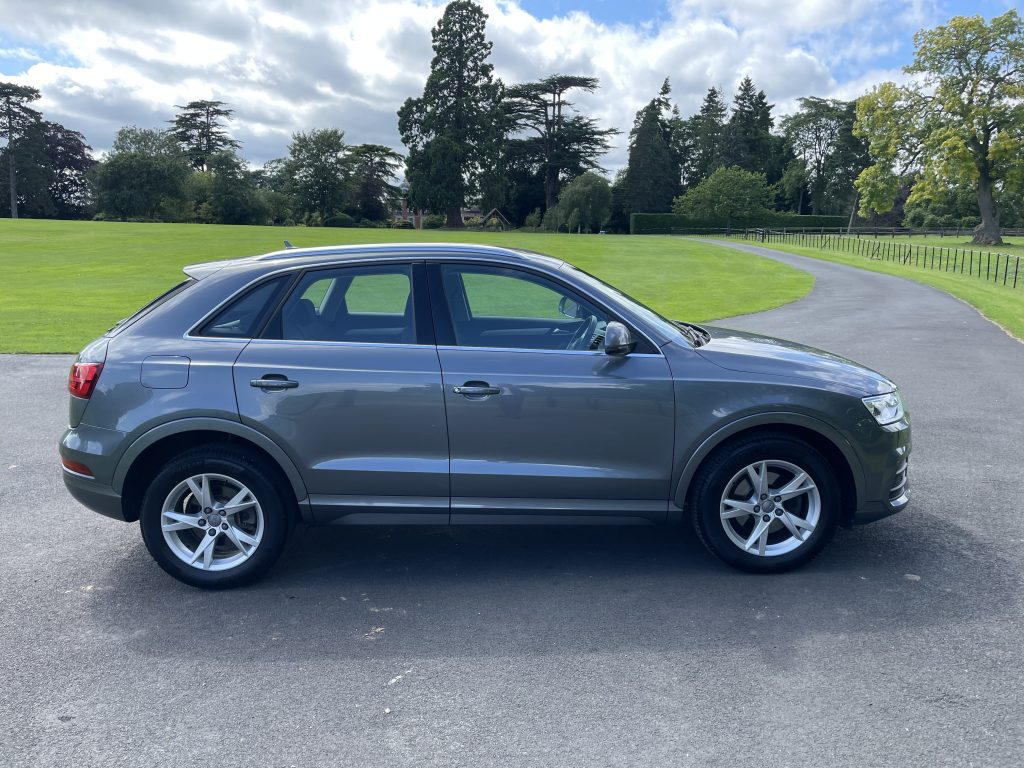 Audi Q3 2.0 TDI SE SUV 5dr Diesel S Tronic quattro Euro 6 (s/s) (184 ps)