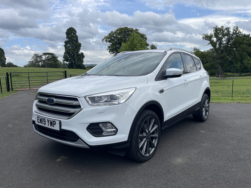 Ford Kuga 1.5T EcoBoost Titanium X Edition SUV 5dr Petrol Auto AWD Euro 6 (s/s) (176 ps)