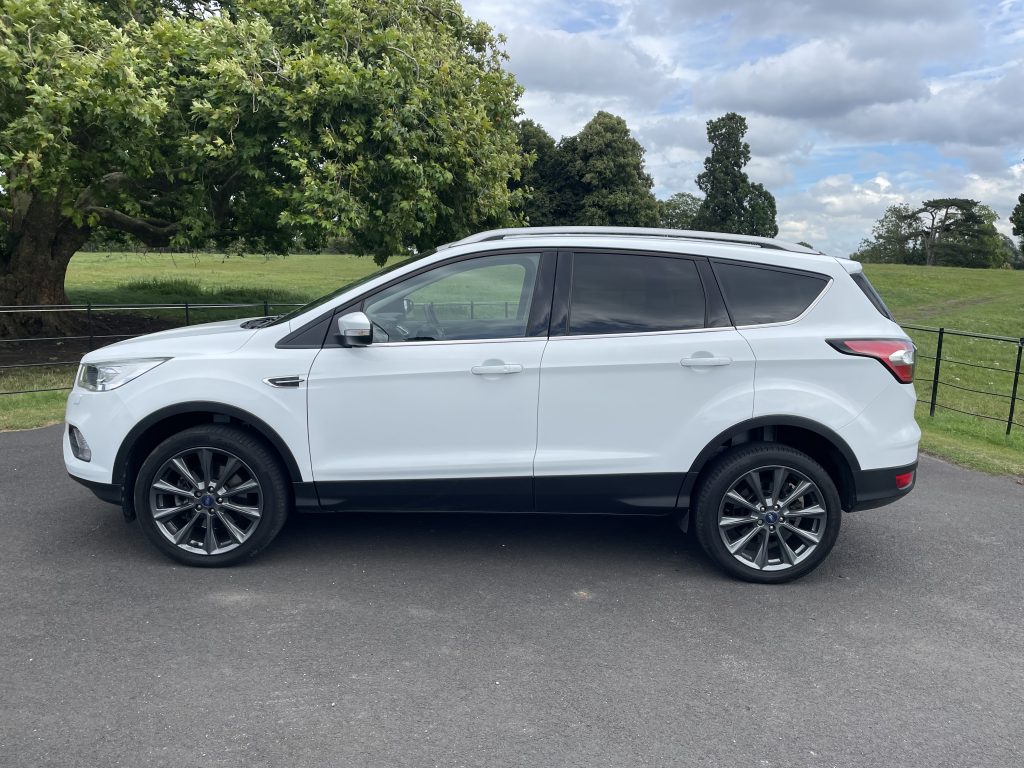 Ford Kuga 1.5T EcoBoost Titanium X Edition SUV 5dr Petrol Auto AWD Euro 6 (s/s) (176 ps)