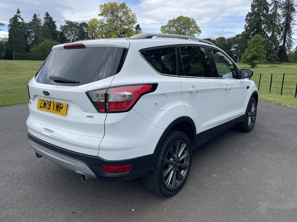 Ford Kuga 1.5T EcoBoost Titanium X Edition SUV 5dr Petrol Auto AWD Euro 6 (s/s) (176 ps)