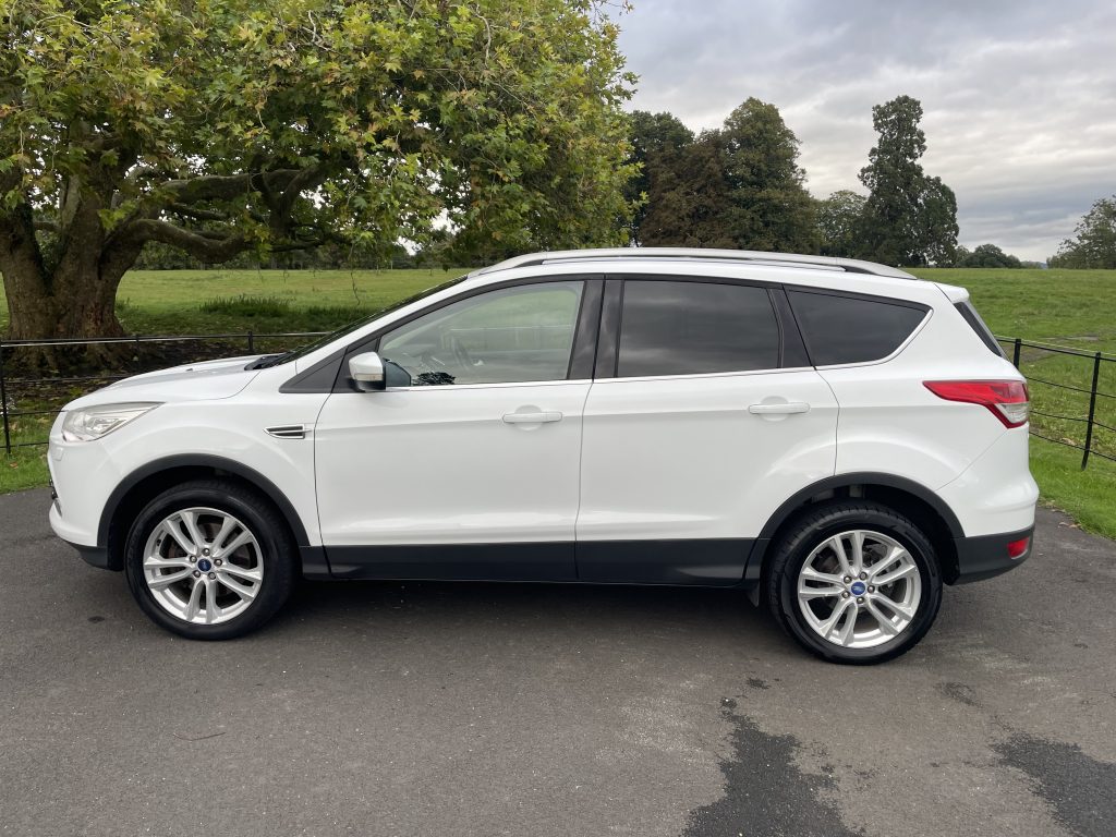 Ford Kuga 1.6T EcoBoost Titanium X SUV 5dr Petrol Auto AWD Euro 5 (s/s) (180 ps)