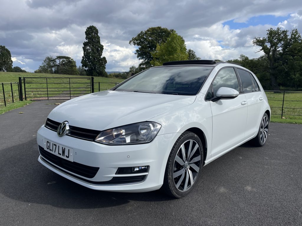 Volkswagen Golf 2.0 TDI BlueMotion Tech GT Edition Hatchback 5dr Diesel Manual Euro 6 (s/s) (150 ps)