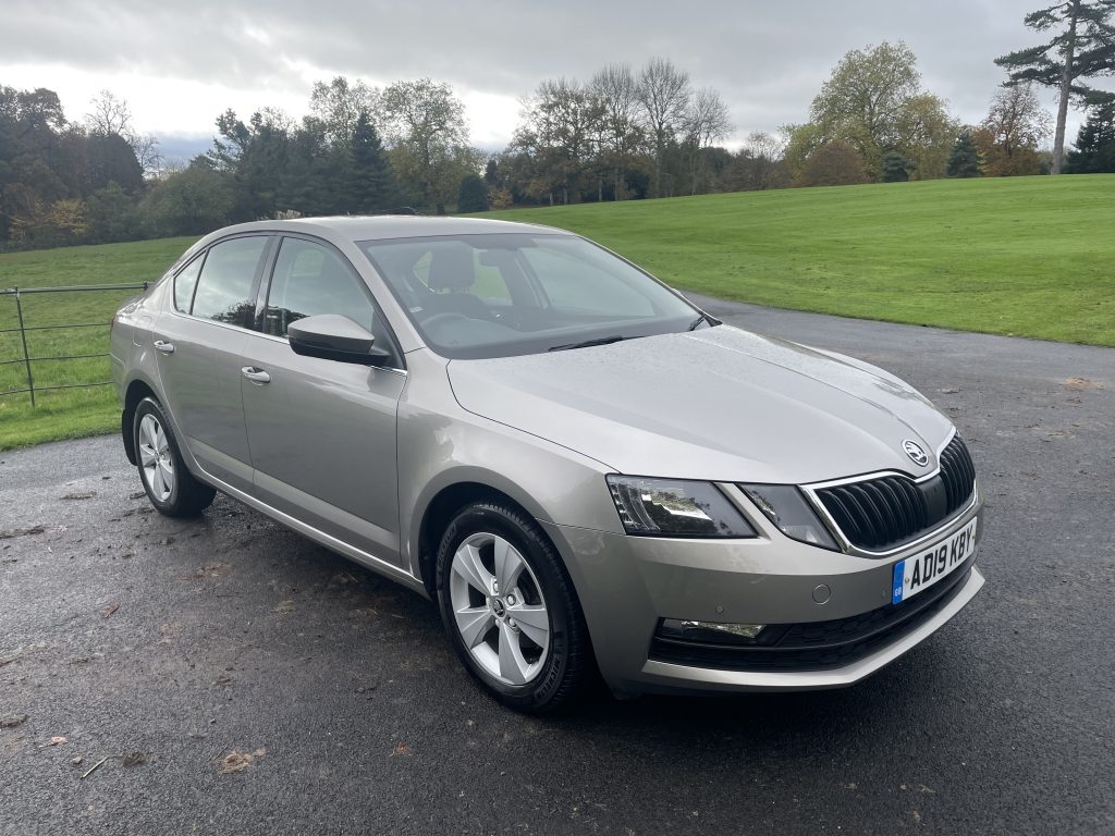 Skoda Octavia 1.6 TDI SCR SE Technology Hatchback 5dr Diesel Manual Euro 6 (s/s) (115 ps)