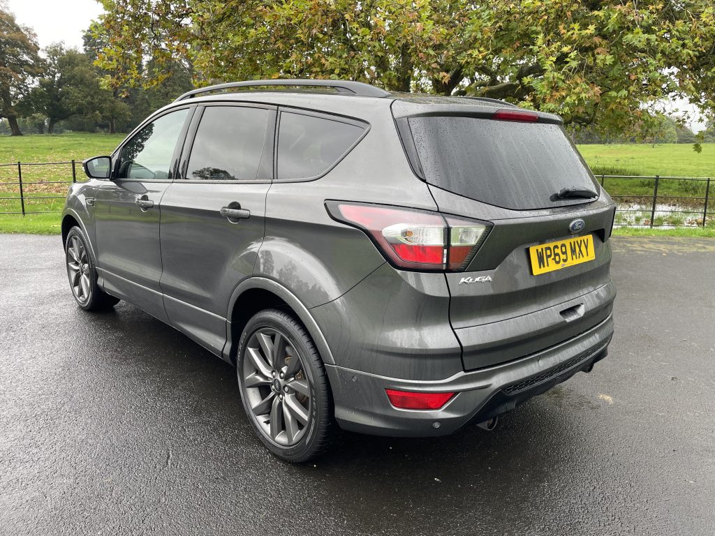 Ford Kuga 2.0 TDCi EcoBlue ST-Line SUV 5dr Diesel Manual Euro 6 (s/s) (150 ps)