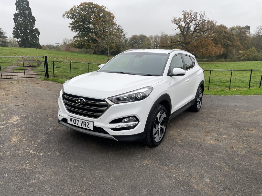 Hyundai TUCSON 1.7 CRDi Blue Drive Sport Edition SUV 5dr Diesel Manual Euro 6 (s/s) (116 ps)