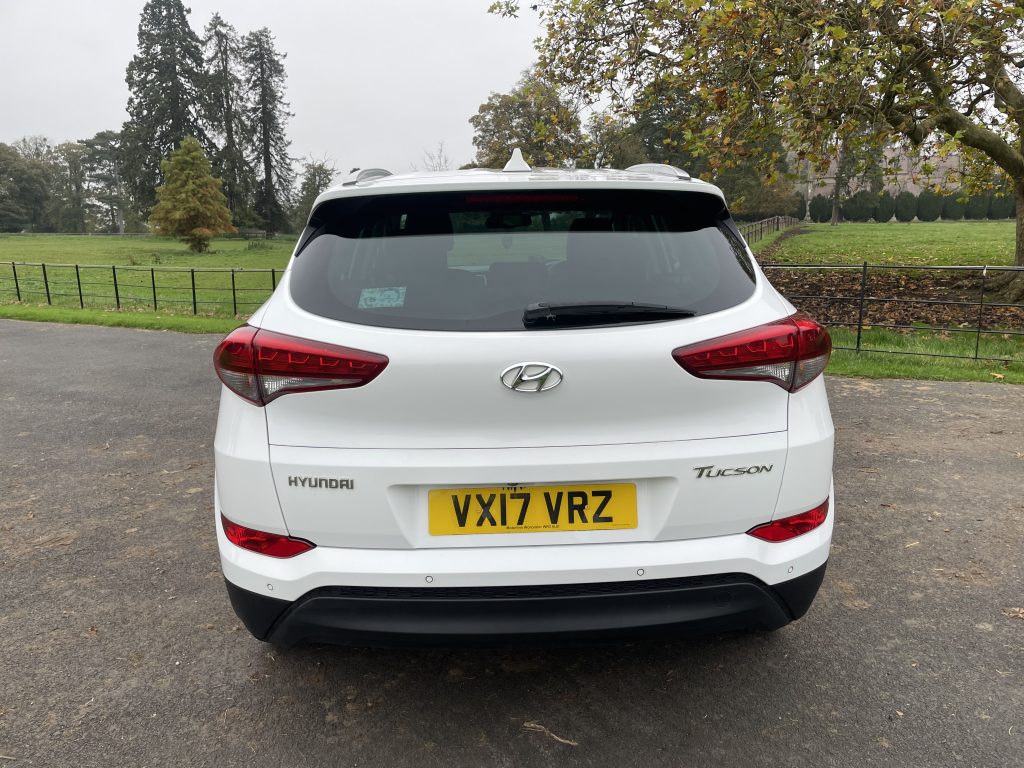 Hyundai TUCSON 1.7 CRDi Blue Drive Sport Edition SUV 5dr Diesel Manual Euro 6 (s/s) (116 ps)