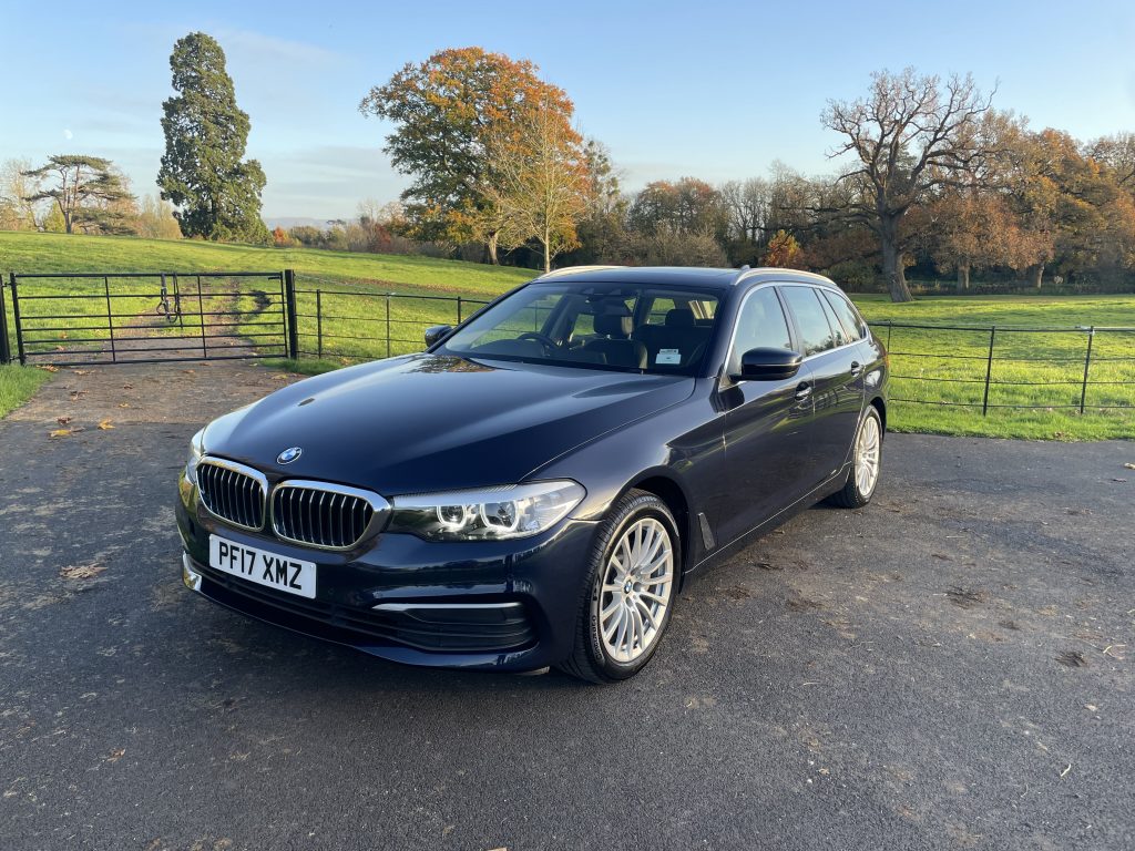 BMW 5 Series 3.0 530d SE Touring 5dr Diesel Auto Euro 6 (s/s) (265 ps)