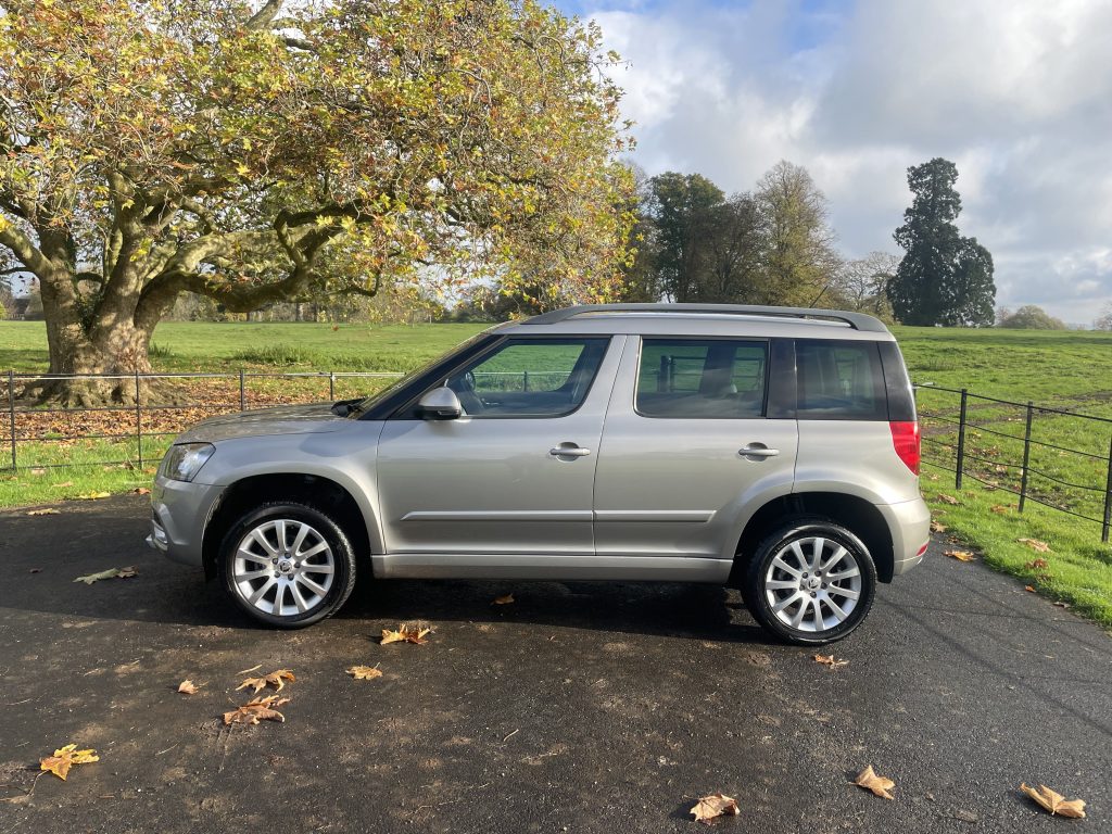 Skoda Yeti 1.2 TSI Elegance SUV 5dr Petrol DSG Euro 5 (105 ps)