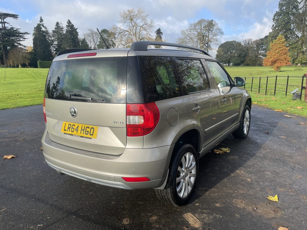 Skoda Yeti 1.2 TSI Elegance SUV 5dr Petrol DSG Euro 5 (105 ps)