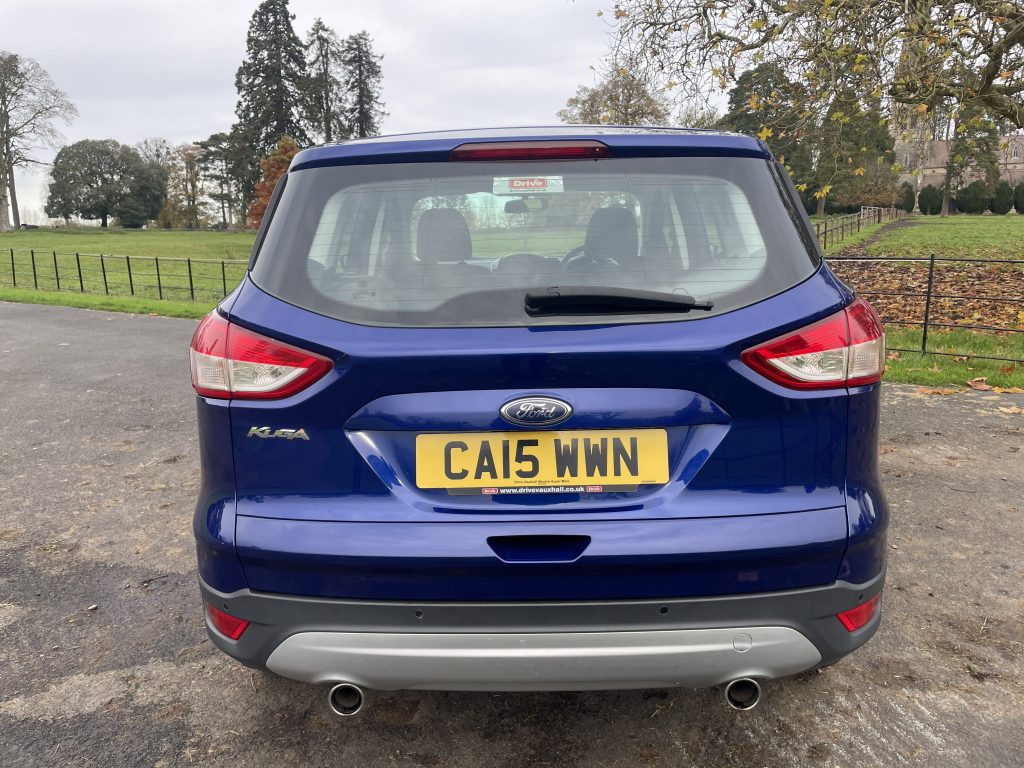 Ford Kuga 2.0 TDCi Zetec SUV 5dr Diesel Manual 2WD Euro 6 (s/s) (150 ps)