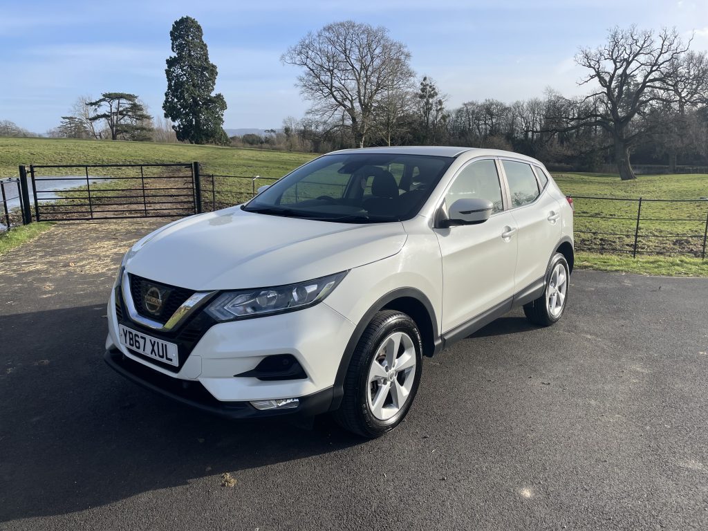 Nissan Qashqai 1.5 dCi Acenta SUV 5dr Diesel Manual Euro 6 (s/s) (110 ps)