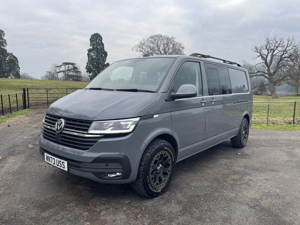 Volkswagen Transporter 2.0 BiTDI T32 Highline Crew Van Double Cab 5dr Diesel DSG 4Motion LWB High Roof Euro 6 (s/s) (204 ps)