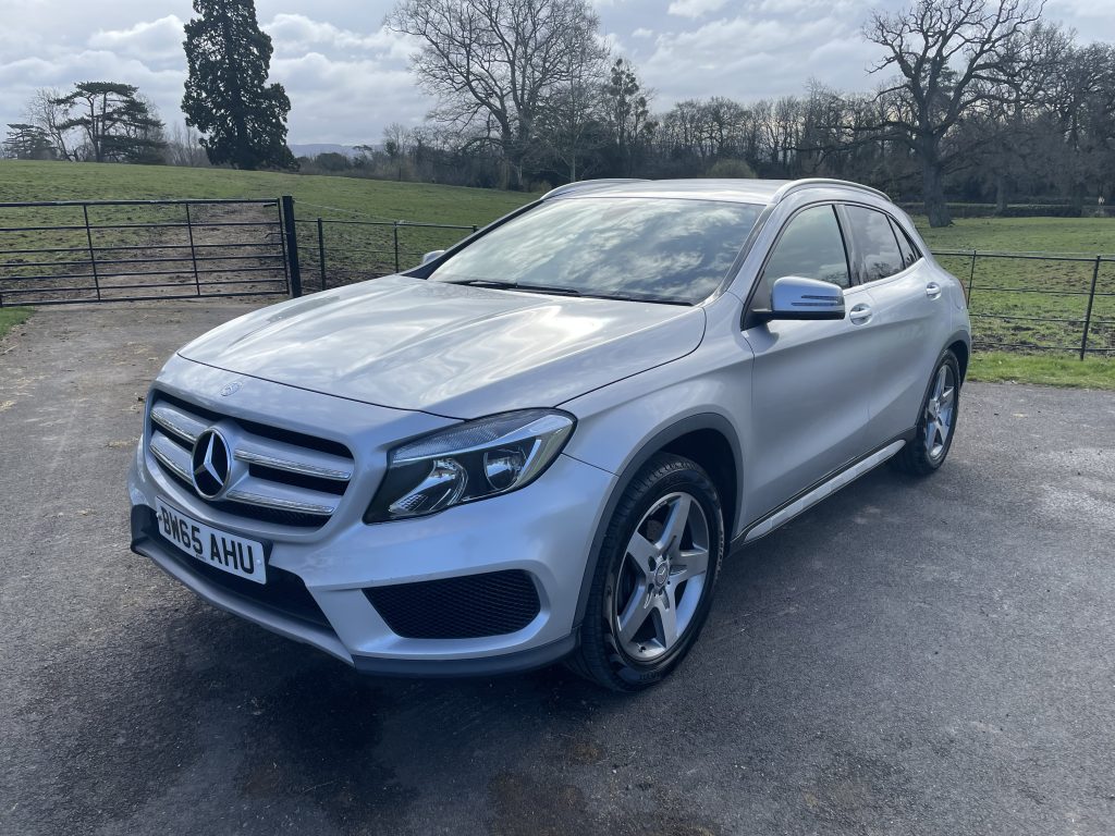 Mercedes-Benz GLA 2.1 GLA200d AMG Line SUV 5dr Diesel Manual Euro 6 (s/s) (136 ps)